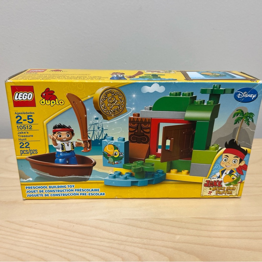 NWT Lego Duplo Set Jake's Treasure Hunt Building Set 10512 22 pieces
